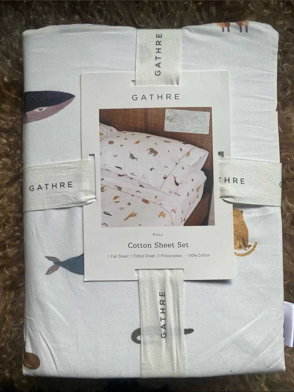 NWT Gathre White Cotton Sheet Set with Animal Print